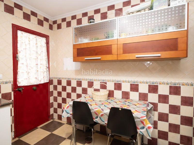 Foto c61b30b9-19ab-4e64-85a7-249e9d2dce8b. Casa amb aparcament a San Jose de la Rinconada