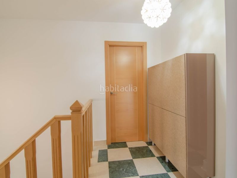 Foto 2069b95c-8713-437c-8ed0-2bd02f18d4b8. Casa amb aparcament a San Jose de la Rinconada