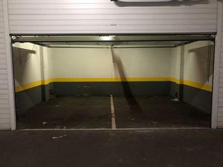 Location Parking voiture à Calle del puerto de cartagena 3. Plaza de garaje doble cerrada en oceano atlantico, 3