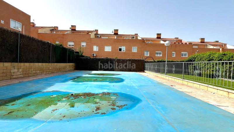 Foto 379e5f36-e60b-43ca-a037-2eab87d06b23. Reihenhaus mit heizung pool in Las Lomas-Salinera-La Muñeca Guadalajara