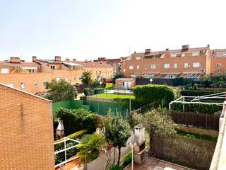 Maison jumelée  Avenida alcorlo. Magnífico unifamiliar con piscina y zonas comunes