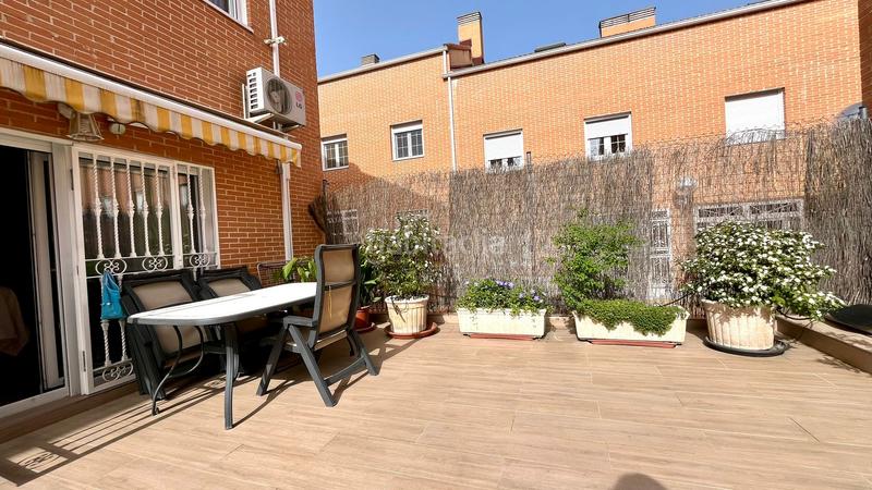 Foto b03773bc-2217-40f6-9614-358c4f172325. Reihenhaus mit heizung pool in Las Lomas-Salinera-La Muñeca Guadalajara