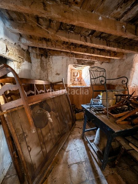 Foto 4a13a1a5-8221-4b5e-a6f6-41919907d553. Casa a Campillo de Ranas