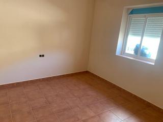 Casa a Barrax. Oportunidad casa con patio