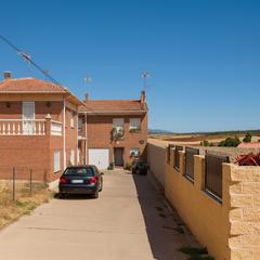 Reihenhaus  Calle ocejón 22. Adosado en malaguilla