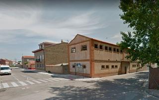 Nave industrial en Camino de beljafel 1d. Nave de 450 metros cuadrados en dos plantas sobre solar de seisc