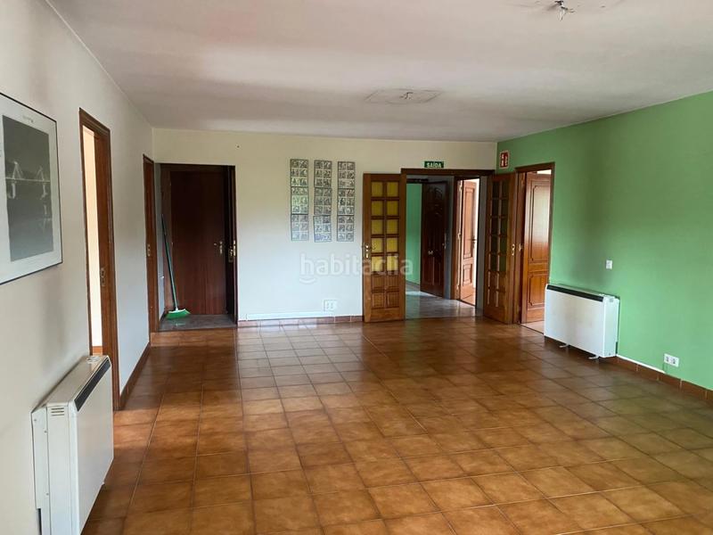 Foto 2149c2cf-b9bf-46a0-8485-6b90147cff89. Location appartement avec chauffage dans San Lázaro - Meixonfrío Santiago de Compostela