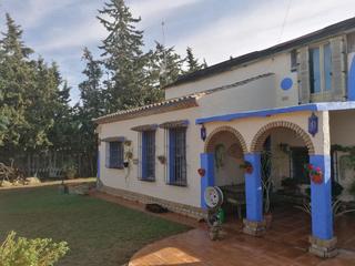 Xalet a Los Franceses - La Vega. Chalet en venta en chiclana  marquesado
