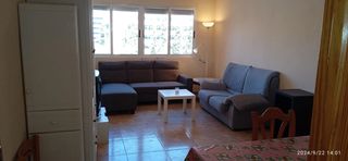 Rent Flat in La Fama. Piso en alquiler en zona universidad