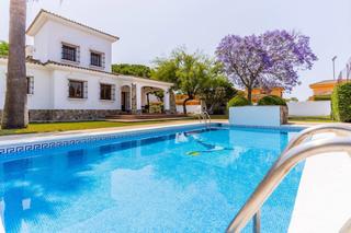 Xalet a Las Lagunas - Campano. Chalet en venta en chiclana  la barrosa