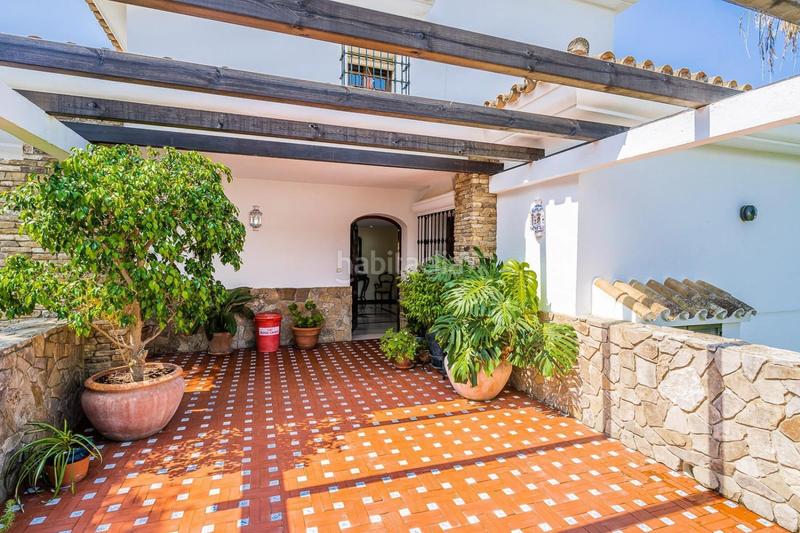 Foto a6e19a5f-32f9-4ac2-9951-73d3ddbacbca. Xalet amb aparcament piscina a Las Lagunas - Campano Chiclana de la Frontera