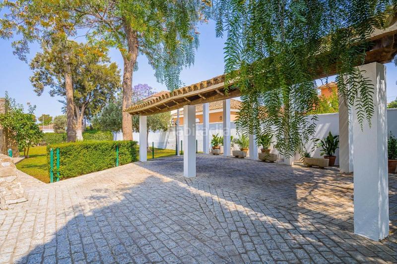 Foto c09ea937-29cf-48bd-9f59-2be96c5cfb5e. Xalet amb aparcament piscina a Las Lagunas - Campano Chiclana de la Frontera