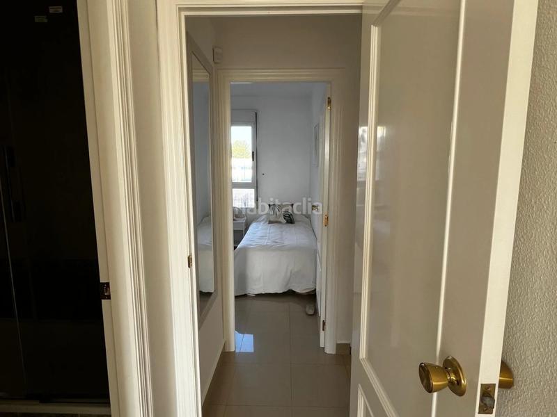 Foto 7a5abeb8-3e62-4448-97b4-8ce424f51de3. Rent flat with parking pool in Playa Muchavista Campello (el)