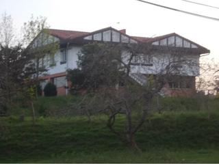Casa a Zumaia. Casa en venta en guipúzcoa  amara
