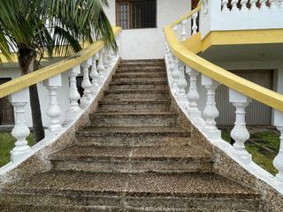 Rent Chalet in La Quinta. Chalet en alquiler en tenerife oeste la orotova