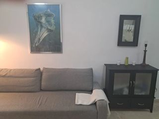 Affitto Piccolo appartamento in Parque Victoria Eugenia. Apartamento en alquiler en málaga oeste  la alcubilla  bailén  m