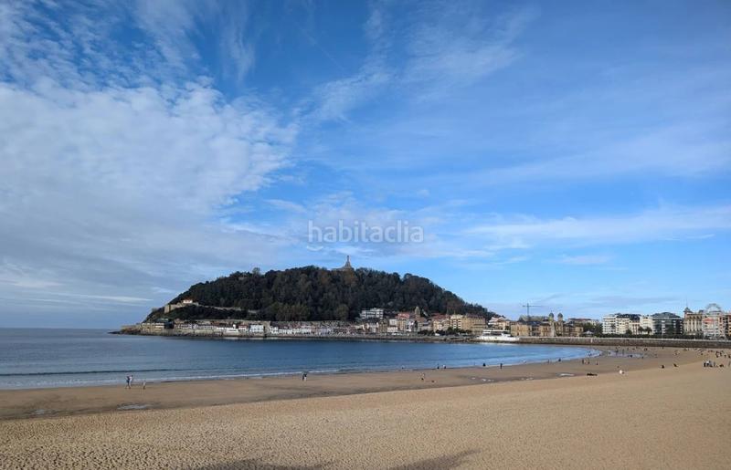 Foto 45162126-99d0-4501-8d86-88d2a503cb89. Rent flat with heating in Área Romántica Donostia - San Sebastián