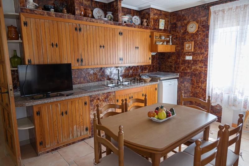 Foto 6780873d-10d8-4b0f-b706-09fa8296e245. Miete chalet mit parking in Crevillente