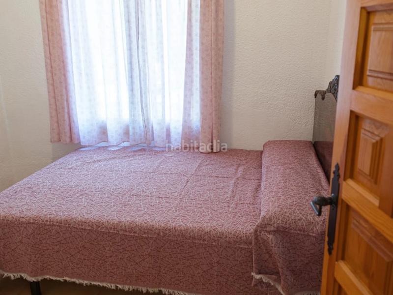 Foto dfd895b7-c2a0-41b1-865e-eb04e0f8e51e. Miete chalet mit parking in Crevillente