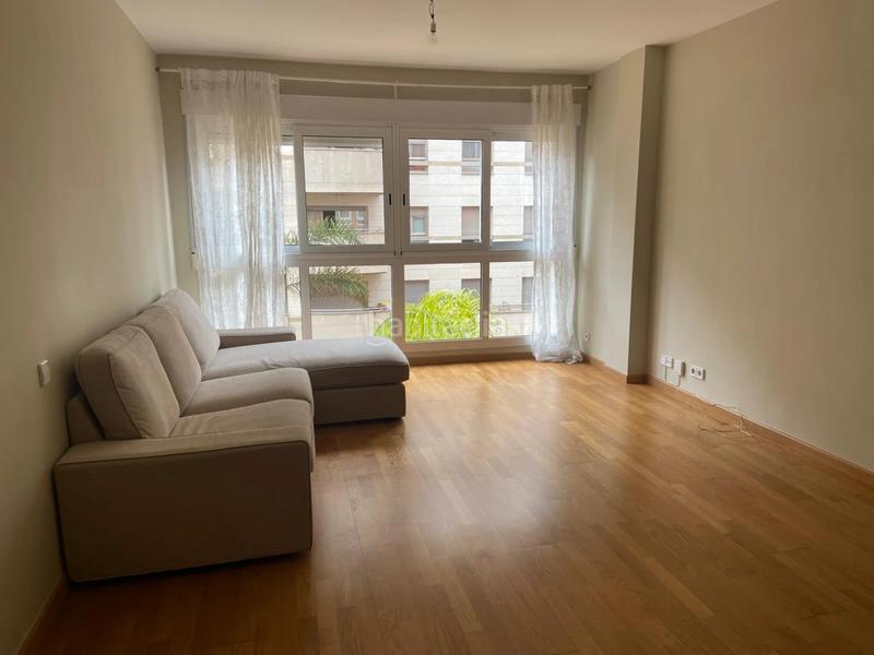 Foto bc65dbf7-6edf-4994-aec0-e6c82b66e5e8. Lloguer pis amb calefacció aparcament a Juan Carlos I Murcia