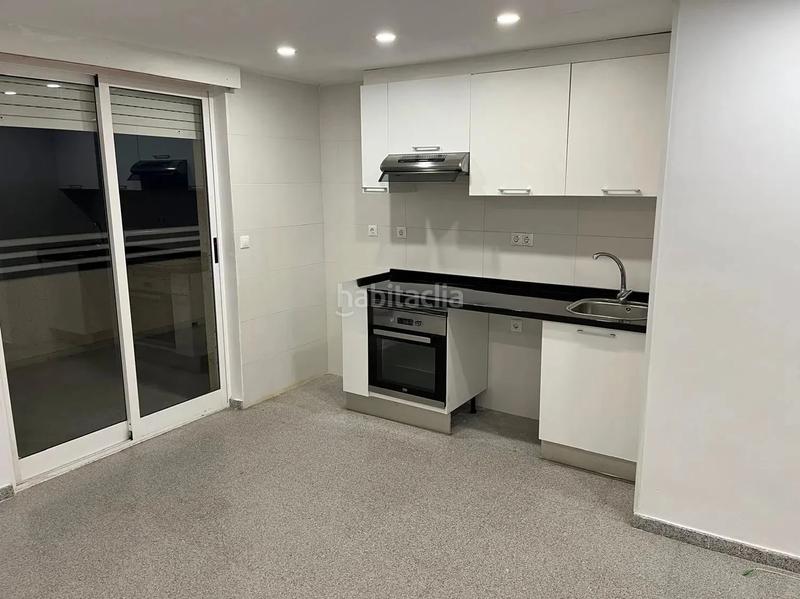 Foto 89e8a159-7454-4c99-885c-efef889d1f94. Location appartement avec parking piscine dans Playa Muchavista Campello (el)