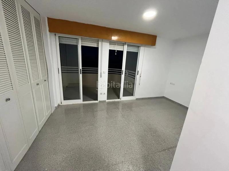 Foto e3d6667a-e88f-4e71-9227-e1a727a049f6. Rent flat with parking pool in Playa Muchavista Campello (el)