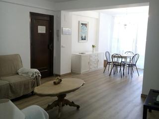 Etagenwohnung in La Victoria. Piso en venta en málaga este  casco histórico