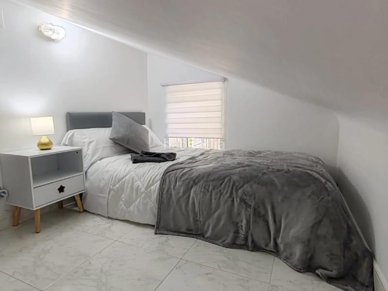 Foto 2dbd5f20-e274-41ec-a3aa-d9d0f5ac8625. Dachwohnung mit heizung parking in Caldas de Reis