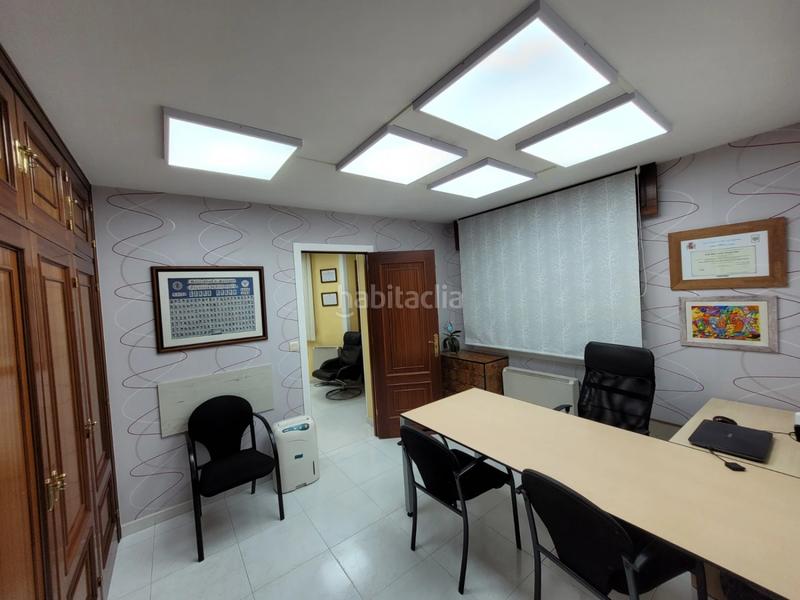 Foto 00ae1a88-9806-4f1f-ba80-9a81aae5f41b. Pis amb calefacció a Cambados