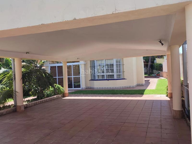 Foto d8415dea-9aa9-4e45-aebc-d60e71afa73f. Chalet mit heizung parking pool in La Barrosa Chiclana de la Frontera