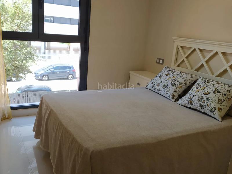 Foto f77b0870-a7c1-4999-ad5c-e4abeb20ec65. Alquiler apartamento  en alquiler norte playa de san juan en Alicante