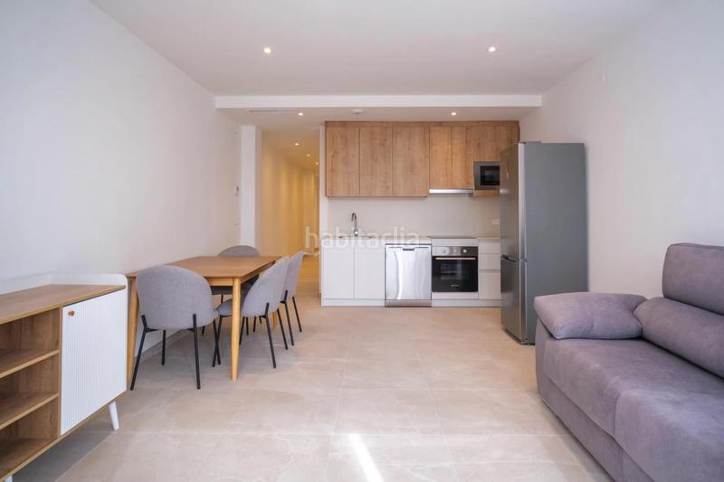 Foto 035e0ea4-5c35-4fbc-9826-e1752ba1c1d5. Rent flat with heating in Plaza Crevillente - Antiguos Juzgados - El Asilo Elche / Elx