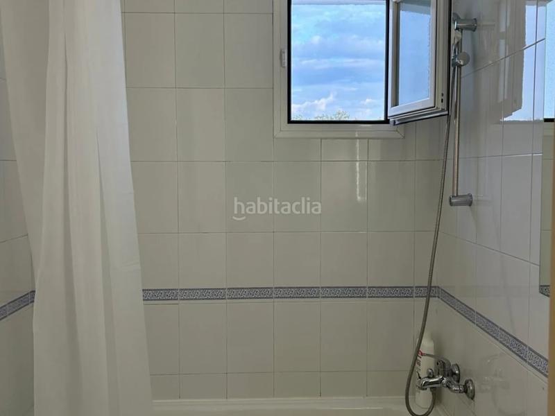 Foto 12370bb6-b3f5-426a-8d68-c0a6ff8d6032. Location appartement avec chauffage parking piscine dans Gelves