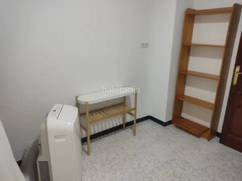 Foto 31ce0f59-1c45-4a74-bd06-70684eaadb46. Alquiler piso  en alquiler este en El Palo Málaga
