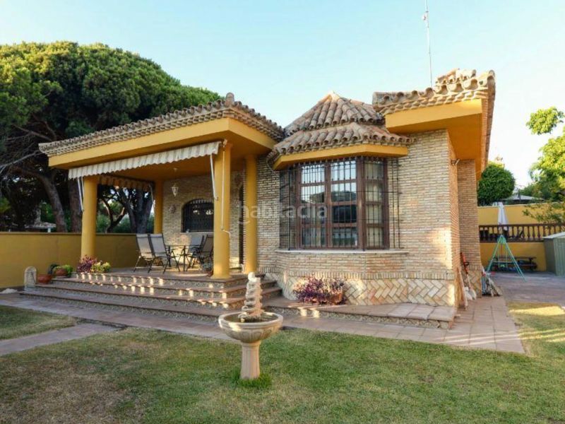 Foto 1db23cf0-a581-49b0-92e8-0fad66d7b024. Chalet  en venta en chiclana La Barrosa en Chiclana de la Frontera