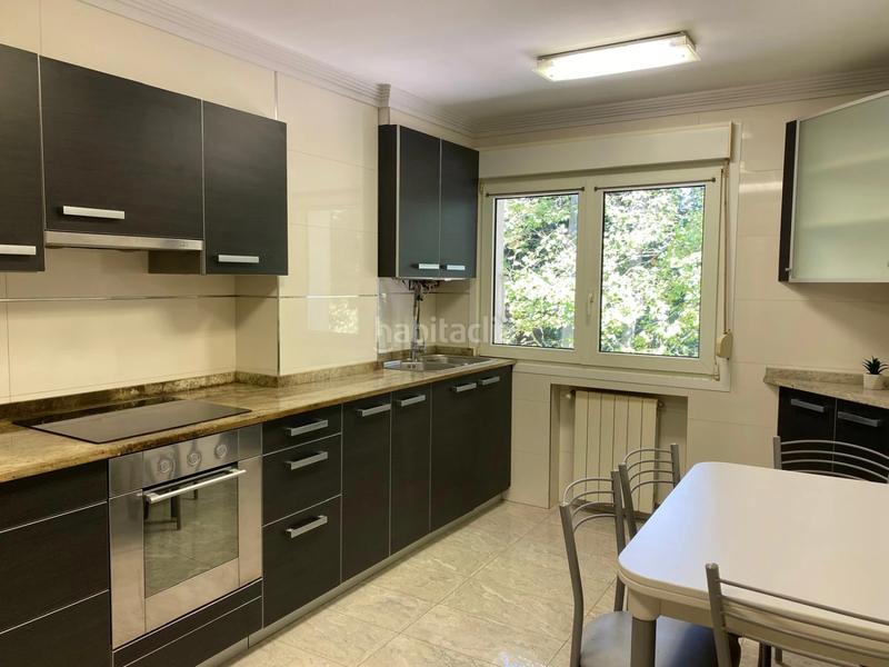 Foto 0a005b73-1006-4932-8307-4b3d072d8c3e. Alquiler piso  en alquiler en san sebastián zona oeste en Donostia - San Sebastián