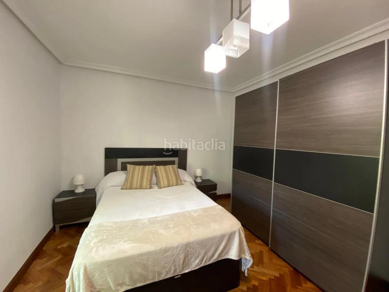 Foto 169719ce-a0c8-4af1-aba1-49a4ca68a840. Rent flat with heating in Antiguo Donostia - San Sebastián