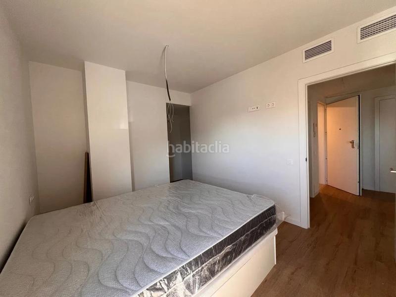 Foto 370505d4-332b-4cac-aac1-9e11e69a018e. Lloguer pis amb aparcament piscina a Benalúa Alicante