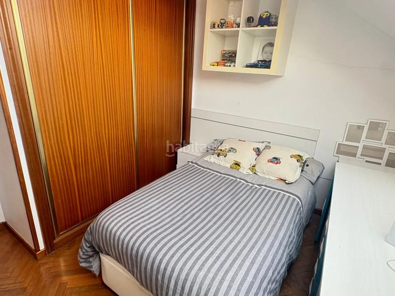 Foto 2dbb782b-d571-4a8e-913d-14f2490e23d8. Casa amb calefacció aparcament a O Milladoiro Ames