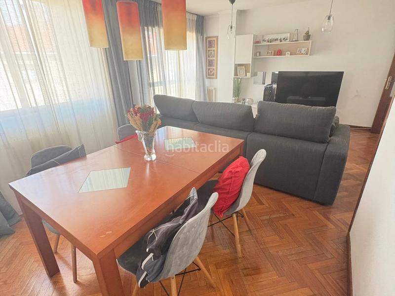 Foto 3e6e8072-6e0a-42b6-9ce2-46adf9c5e9ad. Casa amb calefacció aparcament a O Milladoiro Ames