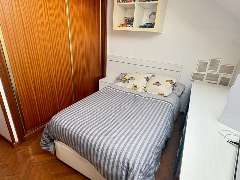 Foto b580ffb9-4082-4a19-8ff0-a2d785030dba. Casa amb calefacció aparcament a O Milladoiro Ames