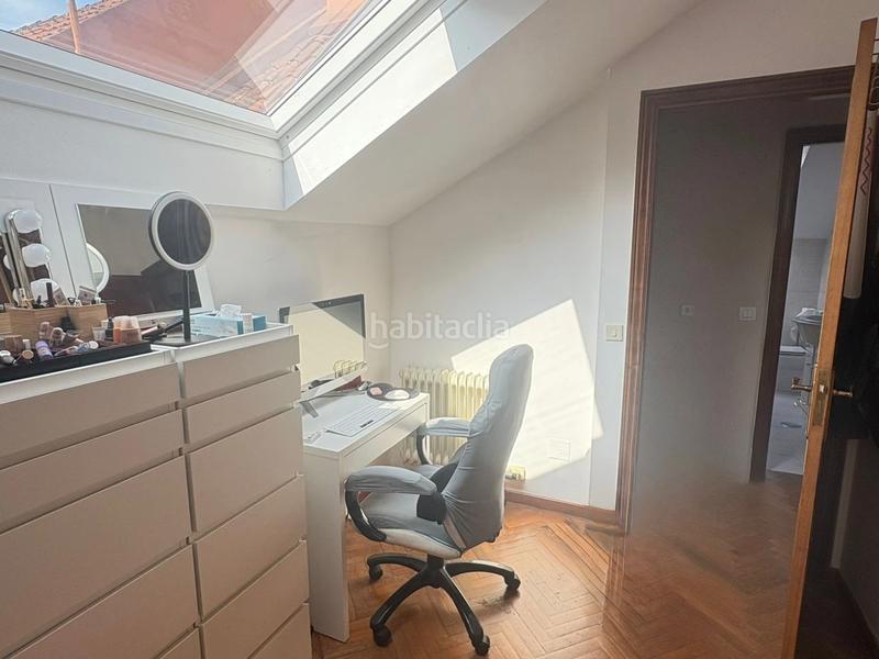 Foto c5fb4c88-6887-4614-99d3-d9ee2a64f3fb. Casa amb calefacció aparcament a O Milladoiro Ames