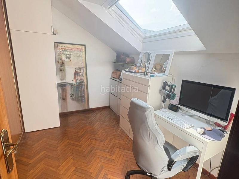 Foto ddcf71aa-e114-4272-8177-1201802577ba. Casa amb calefacció aparcament a O Milladoiro Ames