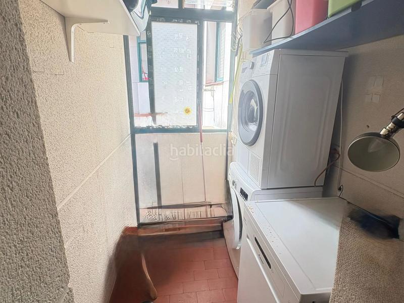 Foto f9582930-cef9-48f6-a353-23255930a4d8. Casa amb calefacció aparcament a O Milladoiro Ames