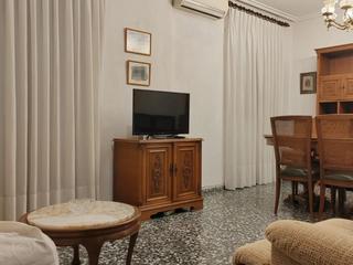 Rent Flat in Barrio Benicalap. Piso en alquiler en valencia norte  benicalap