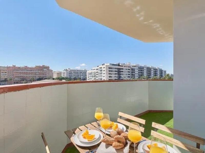 Foto a34b63f9-0cb8-4fe8-9a35-77402fbb8c40. Affitto appartamento con parcheggio piscina in Puerta Blanca Málaga