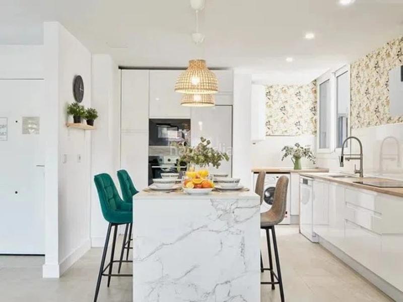 Foto 17a3c5ef-7148-497b-9c61-593f1b194442. Alquiler piso  en alquiler oeste almudena carretera de cádiz en Málaga