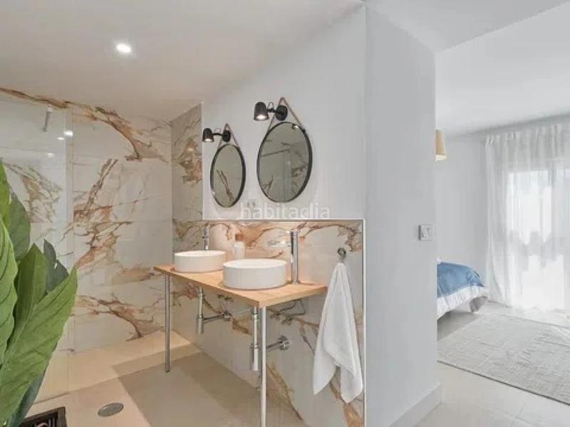 Foto 3c1106ef-f2c7-4bf0-895d-216e2307d5d0. Lloguer pis amb aparcament piscina a Puerta Blanca Málaga