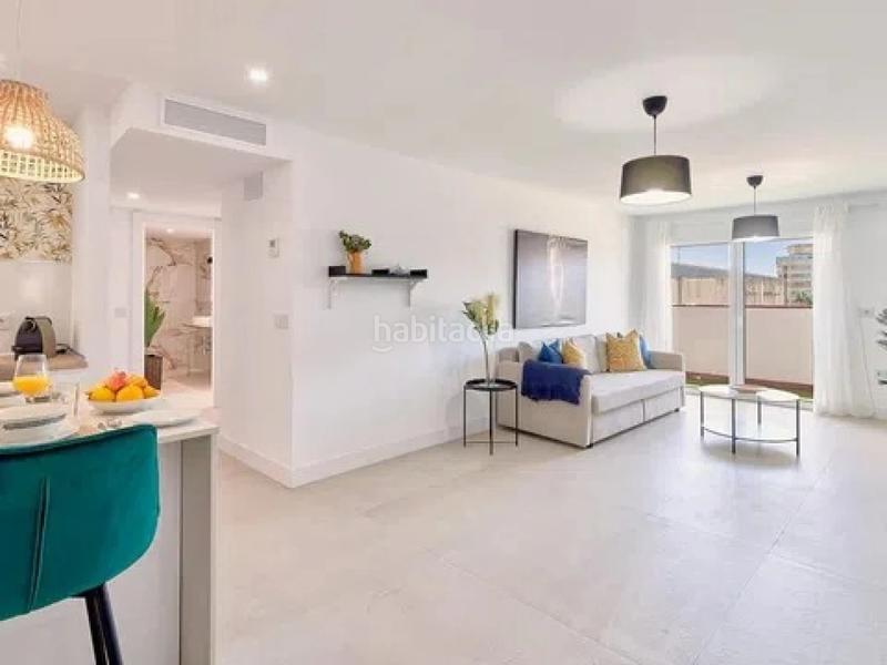 Foto 2273a463-c7b1-4e00-9263-258acb9564a7. Location appartement avec parking piscine dans Puerta Blanca Málaga