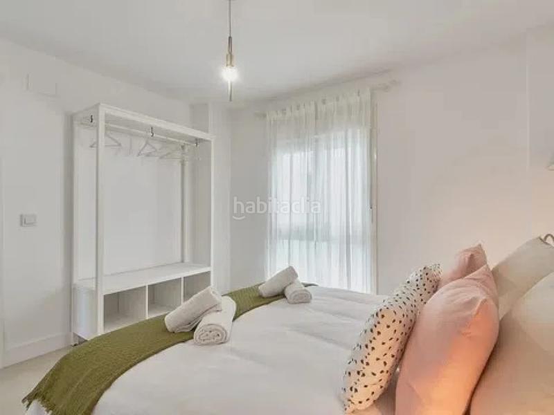Foto 6251fafb-d4a8-40f5-acc8-34fa53f69571. Miete etagenwohnung mit parking pool in Puerta Blanca Málaga
